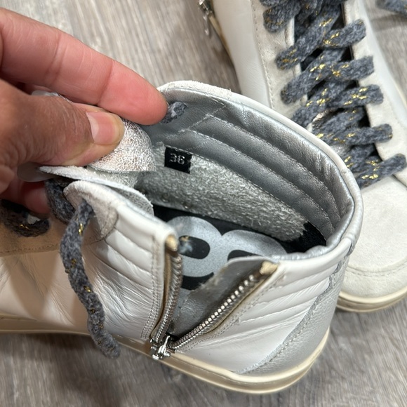 P448. High top zip sneakers - Picture 4 of 5